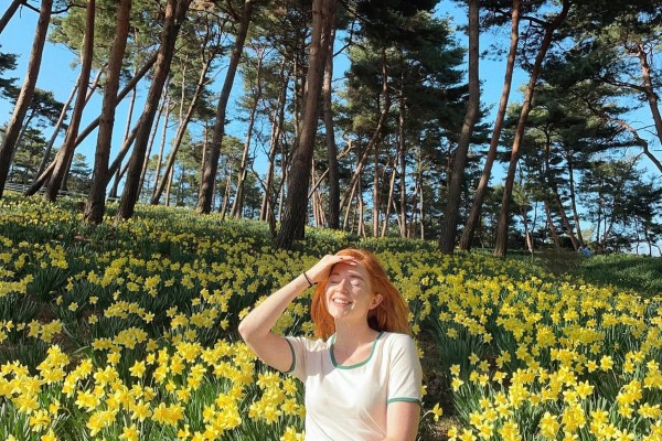 Seoul-based content creator Cari is best known for her travel vlogs and was one of the earliest big content creators in Korea. Photo: Instagram/caricakez