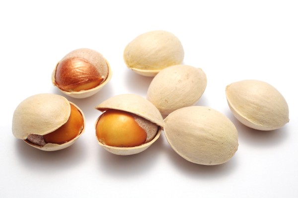 [Shutterstock] Ginkgo nuts
Royalty-free stock photo ID: 71676598