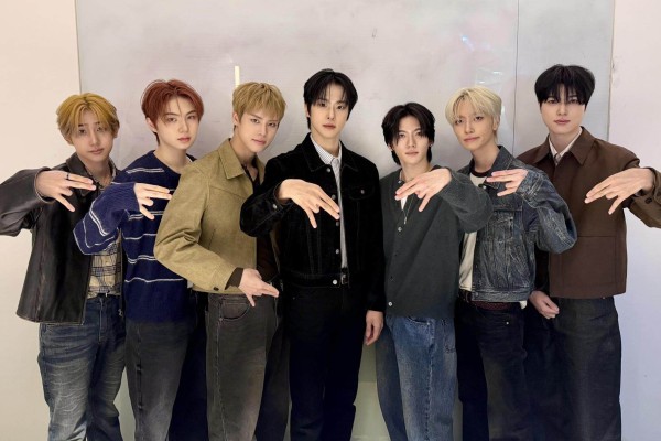 Members of K-pop boy band Newbeat (from left) Seohyun, Taeyang, Yeoyeojeong, Minseok, Minsung, Yunhoo and Riwoo. Photo: Pyo Kyung-min