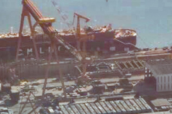 China’s new Type 004 aircraft carrier is under construction at the Dalian shipyard in the northeastern province of Liaoning. Photo: X/Tokcoslsp