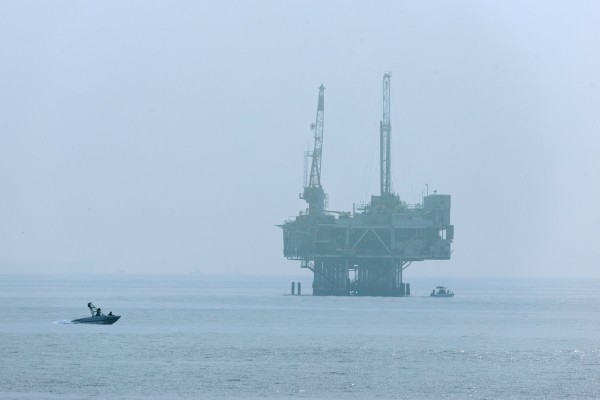 The offshore oil rig platform Esther in the fog off the coast of California from Seal Beach California. Photo: Reuters