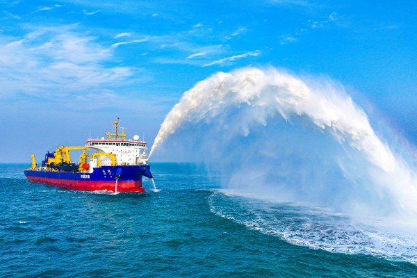 China Communications Construction Company’s Tongjun super dredger has successfully completed its sea trials. Photo: Handout China Communications Construction Company’s Tongjun super dredger has successfully completed its sea trials. Photo: Handout