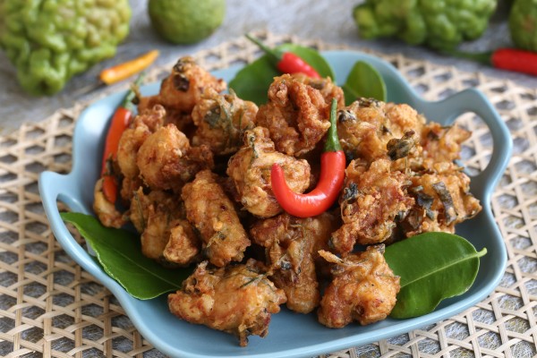 Thai fried chicken with lemongrass and makrut lime leaf. Photo: Jonathan Wong Thai fried chicken with lemongrass and makrut lime leaf. Photo: Jonathan Wong