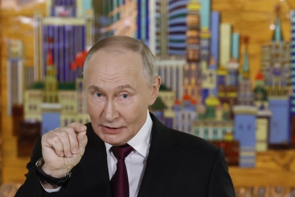 Russian President Vladimir Putin addresses reporters after attending the Russia Calling! investment forum in Moscow on December 2. Photo: EPA Russian President Vladimir Putin addresses reporters after attending the Russia Calling! investment forum in Moscow on December 2. Photo: EPA