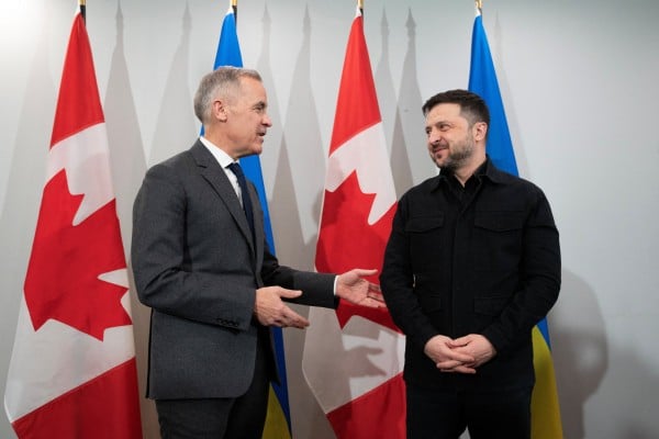 Canadian Prime Minister Mark Carney, left, and Ukrainian President Volodymyr Zelensk in Halifax, Nova Scotia, Canada on Saturday. Photo: Reuters Canadian Prime Minister Mark Carney, left, and Ukrainian President Volodymyr Zelensk in Halifax, Nova Scotia, Canada on Saturday. Photo: Reuters