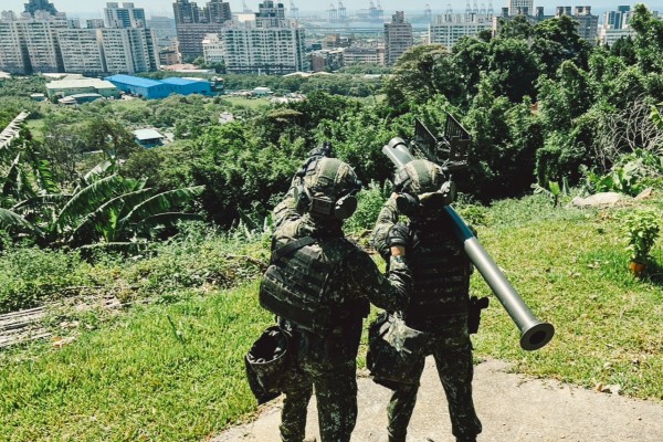 Special forces soldiers train with a Stinger portable air defence missile in New Taipei City in July. Photo: Handout