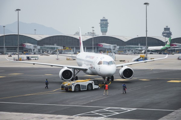 A China Eastern Airlines C919 begins taxiing to the runway at Hong Kong International Airport in January last year. Photo: Eugene Lee