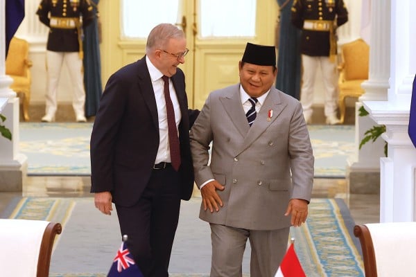 Australia’s Prime Minister Anthony Albanese (left) chats with Indonesia’s President Prabowo Subianto as they walk to their meeting at Merdeka Palace in Jakarta on Friday. Photo: EPA Australia’s Prime Minister Anthony Albanese (left) chats with Indonesia’s President Prabowo Subianto as they walk to their meeting at Merdeka Palace in Jakarta on Friday. Photo: EPA