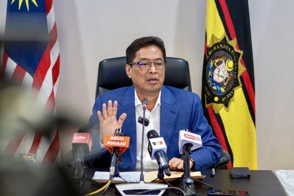 Malaysian Anti-Corruption Commission Chief Commissioner Azam Baki speaks at a press conference in August last year. Photo: SCMP Malaysian Anti-Corruption Commission Chief Commissioner Azam Baki speaks at a press conference in August last year. Photo: SCMP