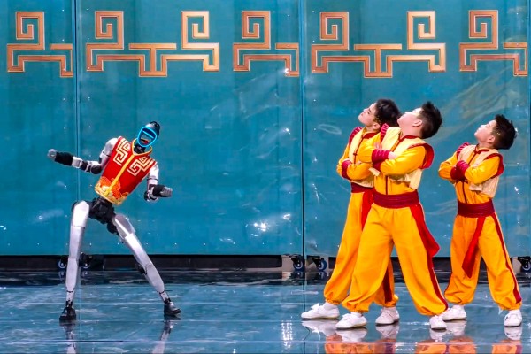Bot the star of the show: a dancing robot delights during China Central Television’s Spring Festival Photo: CCTV