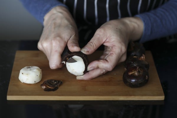 The water chestnut, a versatile ingredient known as “horse’s hoof”, is celebrated for its crisp texture and auspicious meaning in Lunar New Year dishes. Photo: Jonathan Wong The water chestnut, a versatile ingredient known as “horse’s hoof”, is celebrated for its crisp texture and auspicious meaning in Lunar New Year dishes. Photo: Jonathan Wong