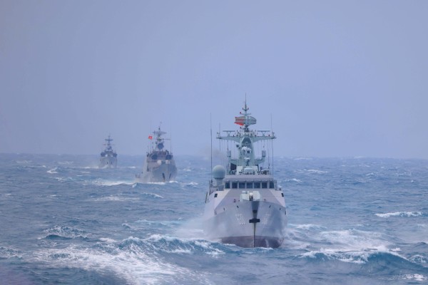 Vessels from Chinese and Vietnamese navies take part in a joint patrol in the Gulf of Tonkin in November last year. Photo: Xinhua