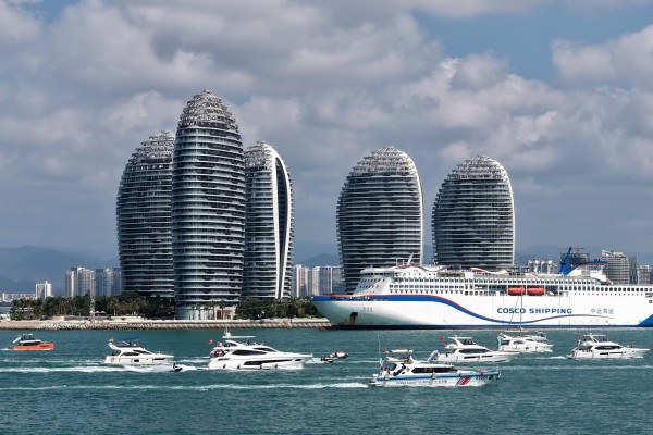 A drone photo taken on February 21 shows tourists taking yachts in Sanya, south China’s Hainan province. Photo: Xinhua