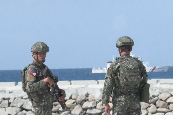 A screen capture of a video of the Philippines setting up at monitoring station on Thitu Island, which is part of the contested Spratly Islands in the disputed South China Sea. Image: SCMP
A screen capture of a video of the Philippines setting up at monitoring station on Thitu Island, which is part of the contested Spratly Islands in the disputed South China Sea. Image: SCMP