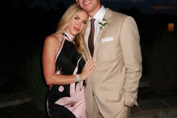 Gracie Hunt is engaged to Derek Green. Photo: @graciehunt/Instagram