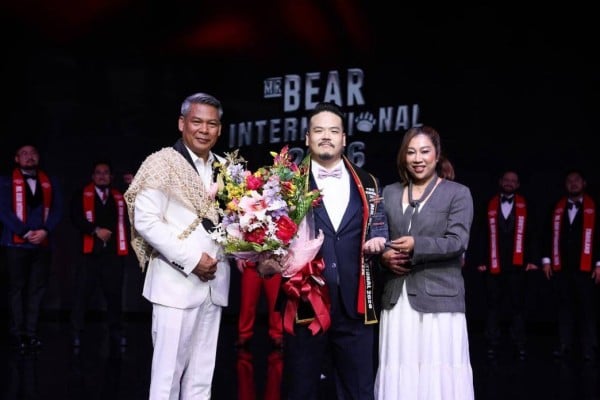 Gavin Chow (center) after being named the winner of the Mr Bear International competition in Bangkok on Monday. Photo: Facebook / Mr Bear International Gavin Chow (center) after being named the winner of the Mr Bear International competition in Bangkok on Monday. Photo: Facebook / Mr Bear International