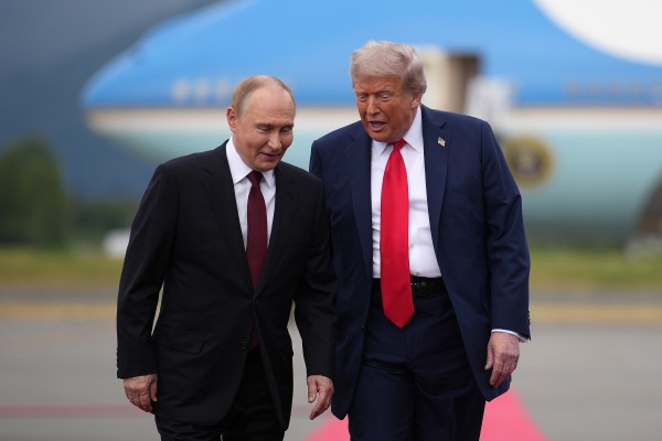 Russian President Vladimir Putin and US President Donald Trump meeting in Alaska in 2025. Photo: TNS