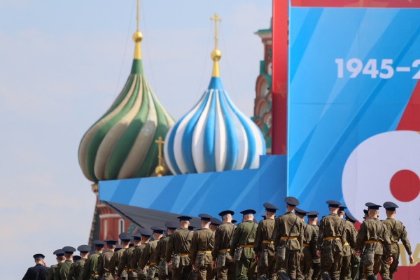 Russian service members in Moscow ahead of Saturday's parade. Photo: Reuters