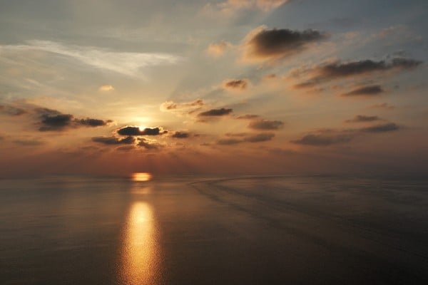 Sunset over the South China Sea. Vietnam cites claims dating back to the 17th century to assert ownership over the Paracel and Spratly Islands. Photo: Xinhua Sunset over the South China Sea. Vietnam cites claims dating back to the 17th century to assert ownership over the Paracel and Spratly Islands. Photo: Xinhua