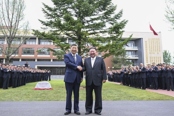 Chinese President Xi Jinping and North Korean leader Kim Jong-un pictured in Pyongyang on June 9. Photo: Xinhua
Chinese President Xi Jinping and North Korean leader Kim Jong-un pictured in Pyongyang on June 9. Photo: Xinhua