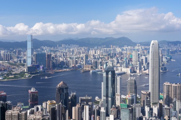 Hong Kong has nearly 18,300 ultra-high-net-worth individuals, defined as those with net assets exceeding US$30 million. Photo: Karma Lo