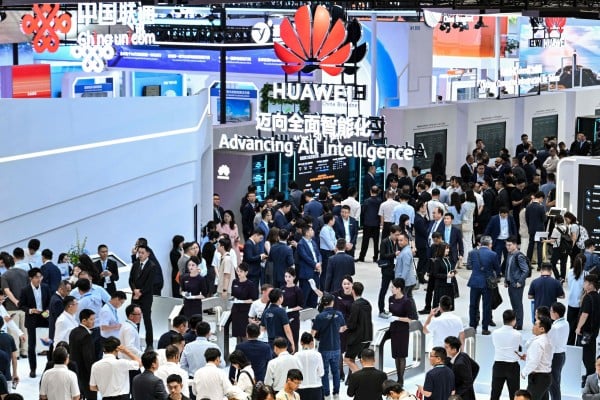 A view of the Huawei booth and crowds at the Mobile World Congress (MWC) in Shanghai on Wednesday. Photo: AFP A view of the Huawei booth and crowds at the Mobile World Congress (MWC) in Shanghai on Wednesday. Photo: AFP