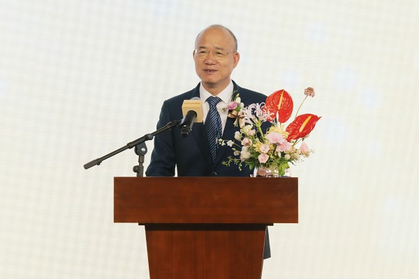 Fosun International chairman Guo Guangchang speaks Monday at the groundbreaking ceremony of a HK$10 billion residential project at the site of the Shaw Brothers studio in Clear Water Bay. Photo: Fosun