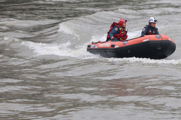 China’s Politburo urges local governments to evacuate residents in a timely manner and prevent mass casualties from extreme weather. Photo: Xinhua