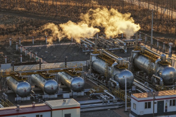An aerial drone photo shows a view of Daqing oilfield in Daqing, northeast China’s Heilongjiang province, on December 4, 2025. Photo: Xinhua