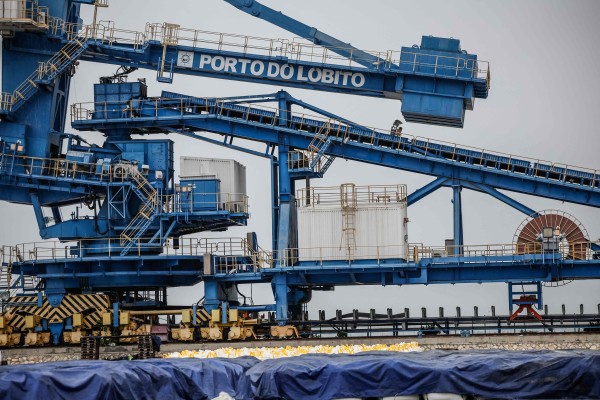 The mineral terminal of the Port of Lobito, which transports copper, cobalt, sulphur, reagents, fuel, agricultural, industrial and commercial products to and from Angola and the DR Congo. Photo: AFP