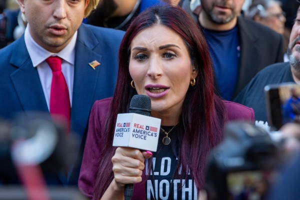 Laura Loomer. The conservative commentator, who has millions of online followers, has recently abandoned her anti-Ukraine stance. Photo: AP Laura Loomer. The conservative commentator, who has millions of online followers, has recently abandoned her anti-Ukraine stance. Photo: AP