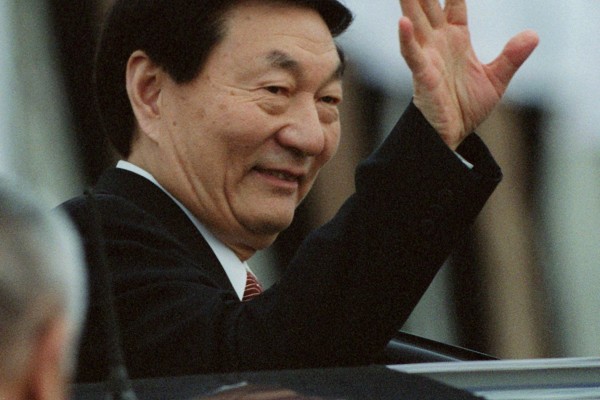 Former Chinese premier Zhu Rongji during his visit to Hong Kong in 2002. Photo: K. Y. Cheng