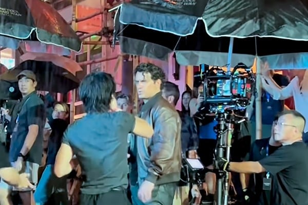 Hollywood star Henry Cavill is filming in Central. Photo: Instagram/notbadgalriri__ Hollywood star Henry Cavill is filming in Central. Photo: Instagram/notbadgalriri__