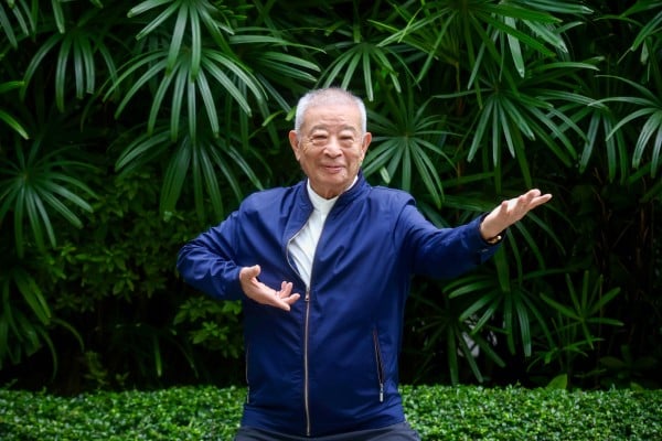 90-year-old Wuxia master Wu Bin, in Wan Chai. 17AUG26 SCMP/Jonathan Wong 90-year-old Wuxia master Wu Bin, in Wan Chai. 17AUG26 SCMP/Jonathan Wong