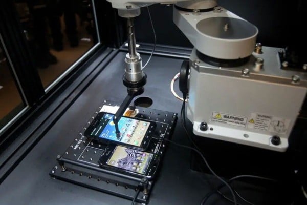 An image of Tappy the robot. US prosecutors accuse Huawei of repeatedly trying to steal information about the T-Mobile robot's design. Photo: Eastern District of New York Court Records An image of Tappy the robot. US prosecutors accuse Huawei of repeatedly trying to steal information about the T-Mobile robot's design. Photo: Eastern District of New York Court Records