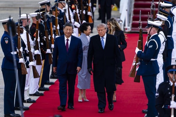 US President Donald Trump meets Chinese President Xi Jinping at Joint Base Andrews in Maryland on Wednesday. Photo: EPA US President Donald Trump meets Chinese President Xi Jinping at Joint Base Andrews in Maryland on Wednesday. Photo: EPA