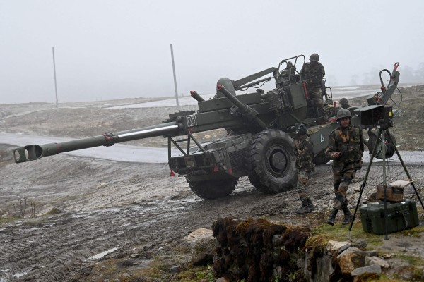 India has deployed thousands of troops along its disputed Himalayan border with China. Photo: AFP