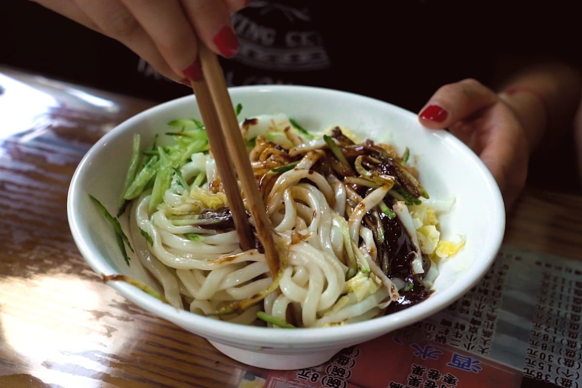 How To Eat Like A Local In Beijing The Best Spots For Breakfast Lunch And Dinner Goldthread