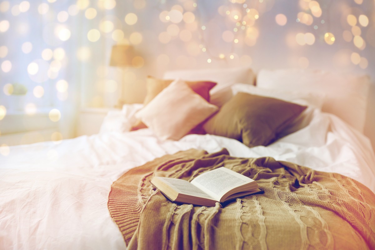 Ahhh, this looks so cosy! We could definitely be happy here.