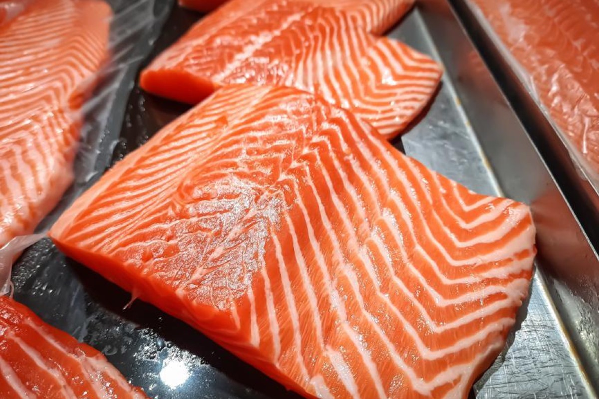 Scientists in China found that the coronavirus can survive on chilled salmon for up to eight days. Photo: Shutterstock