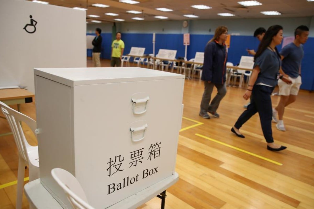 Proposed legislation that would let Hongkongers on the mainland vote in Legislative Council elections has people living in other countries questioning why they can't vote too. Photo: SCMP/ Winson Wong