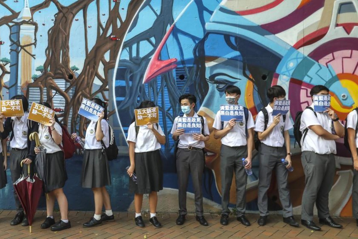 Many students have signed petitions against changes to the liberal studies curriculum. Photo: SCMP/Nora Tam