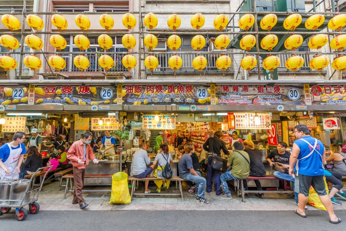We can't wait to eat street food in Taiwan again one day.
