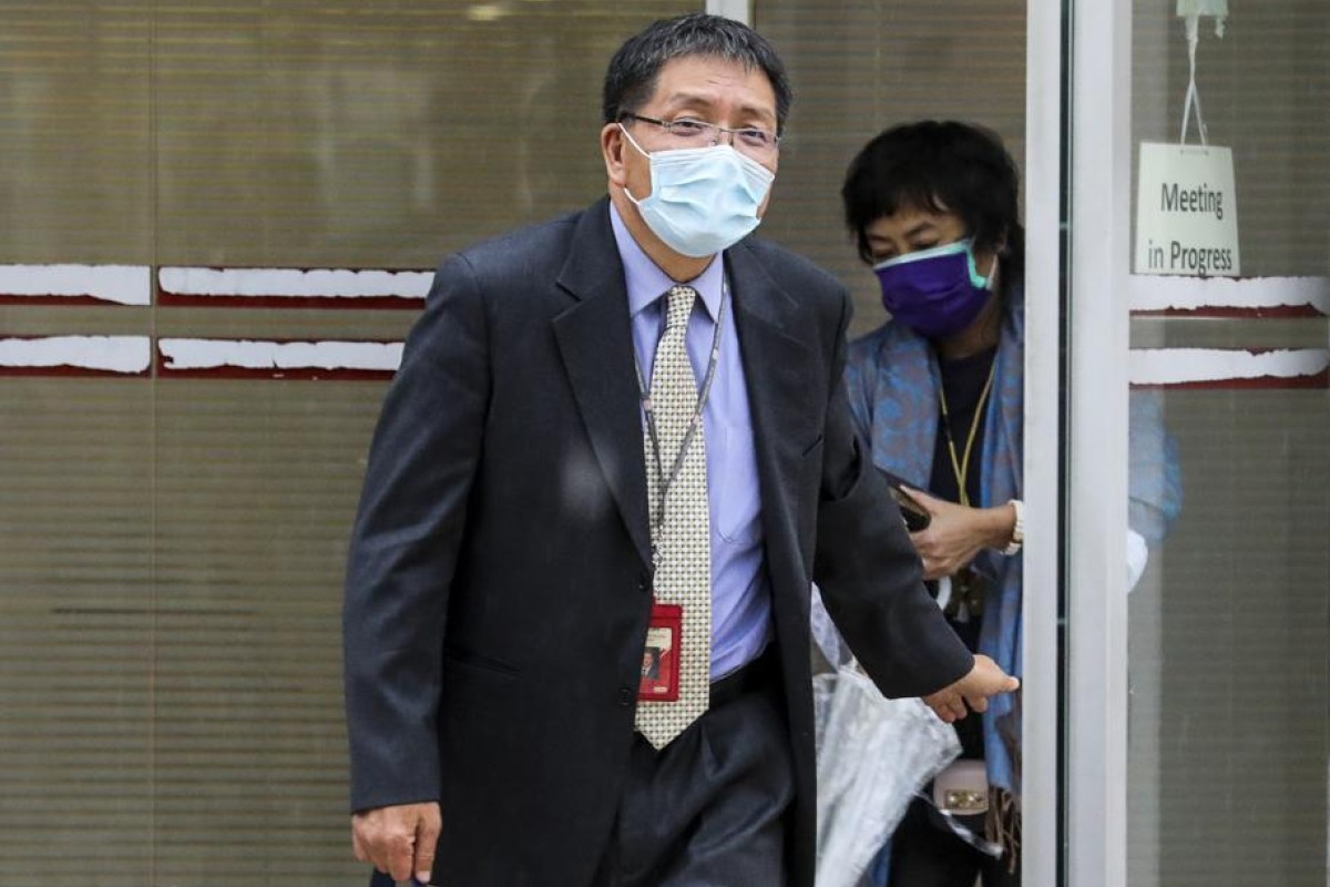 Leung Ka-wing, RTHK director of broadcasting, is set to step down months ahead of schedule. Photo: SCMP/ Dickson Lee