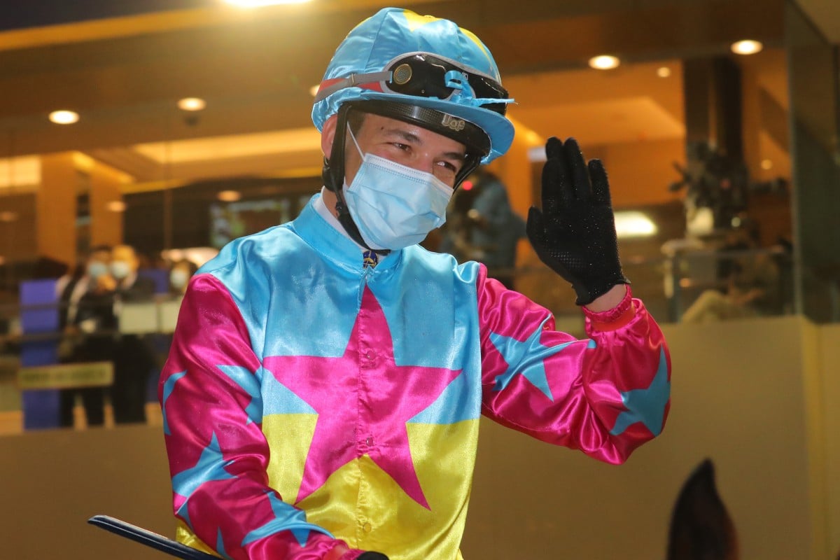 Vagner Borges returns after riding a winner at Happy Valley on Wednesday night. Photos: Kenneth Chan