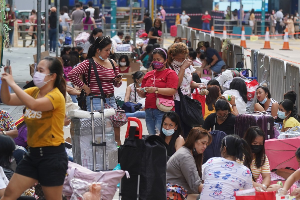 Face off Should the Hong Kong government raise the minimum wage for