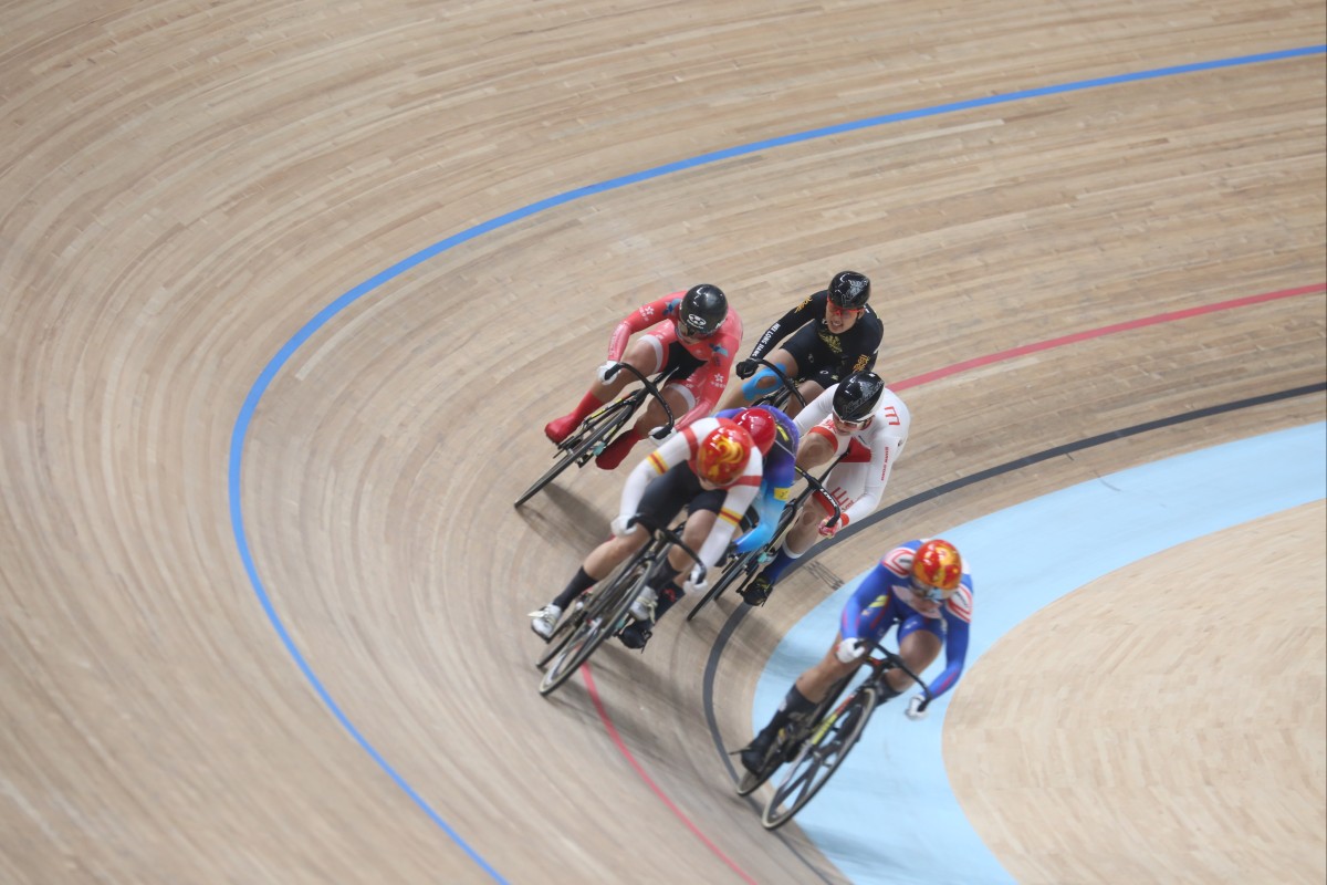 Sarah Lee Wai-sze (in red) said that being a student athlete is hard work and requires good time and stress management skills. Photo: Cycling Association