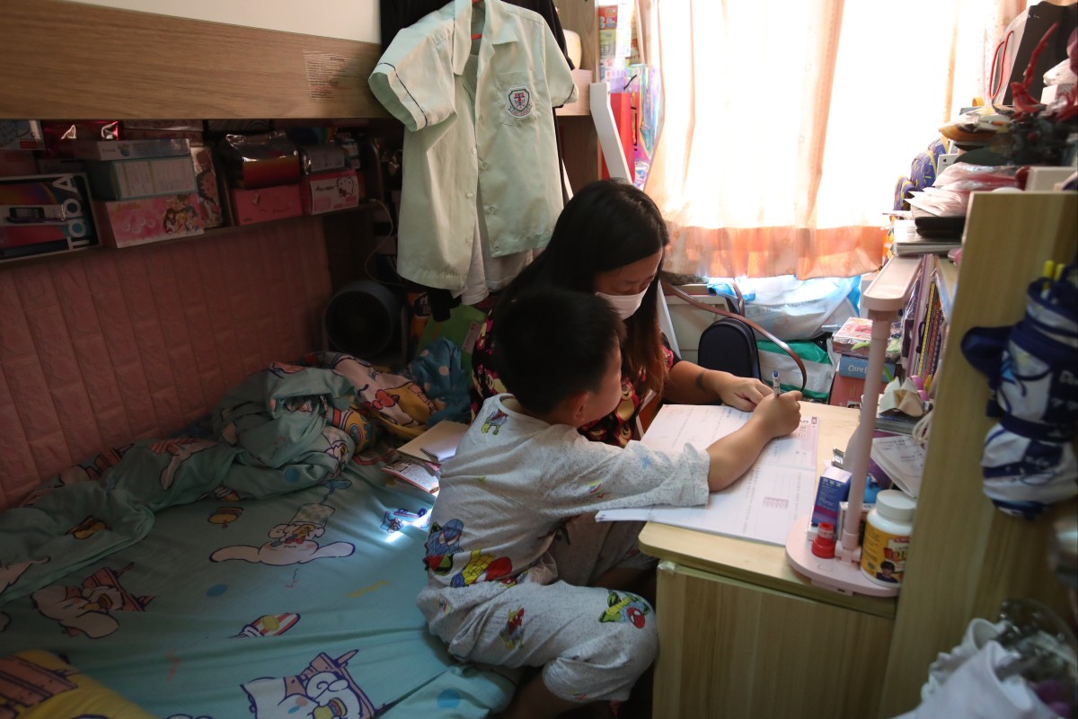 Hong Kong’s high housing prices often force families to share small spaces. Photo: SCMP/ Edmond So