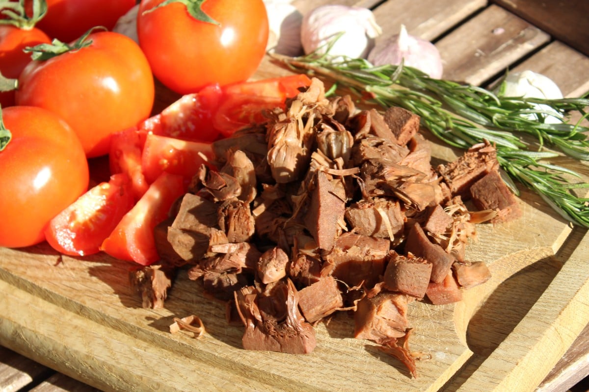 There is a lot of work that goes into making plant-based meat taste delicious. Photo: Shutterstock