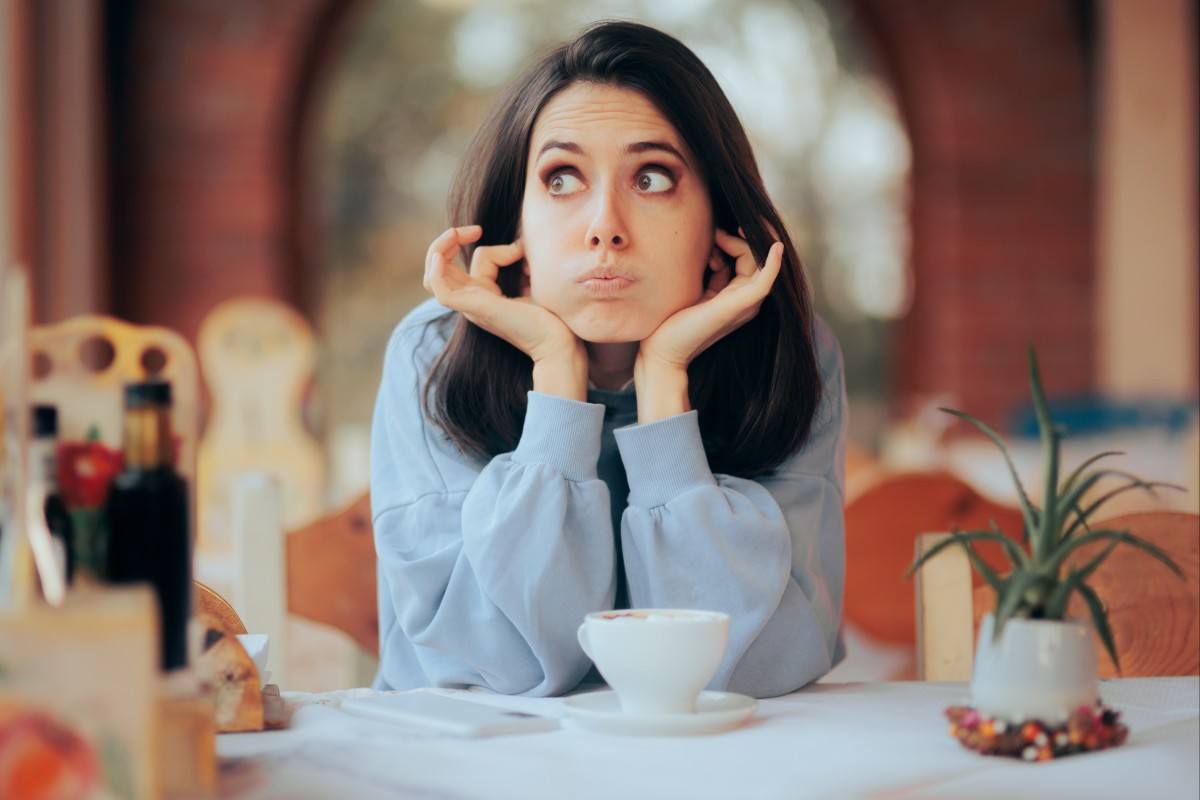 Turns out, there is some science behind why restaurants blast music while you eat. Photo: Shutterstock